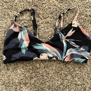 ROXY Bikini Top In Black Floral Print size Medium